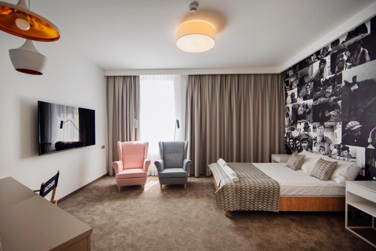 Hotel Jan Sander Александрув-Лудзки Экстерьер фото